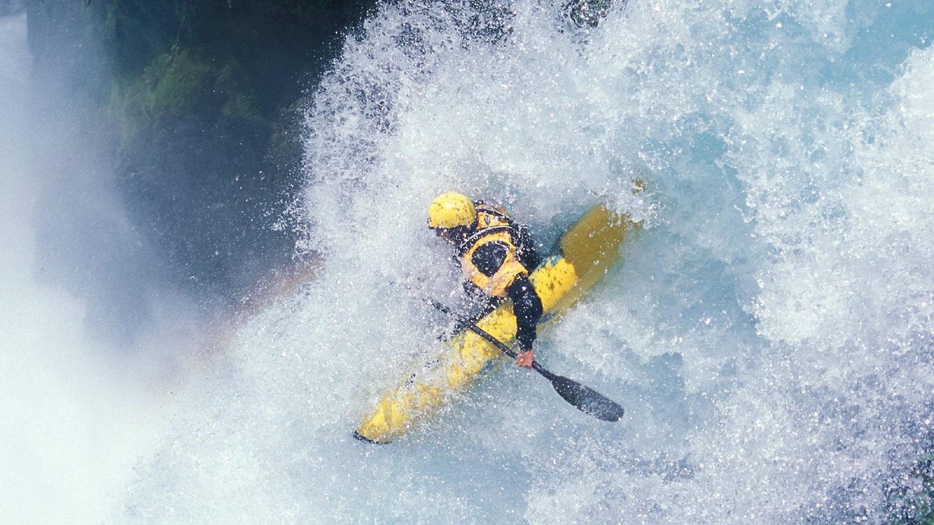欧洲杯决战燃爆：全场惊喜连连！，欧洲杯决赛场外失控现场